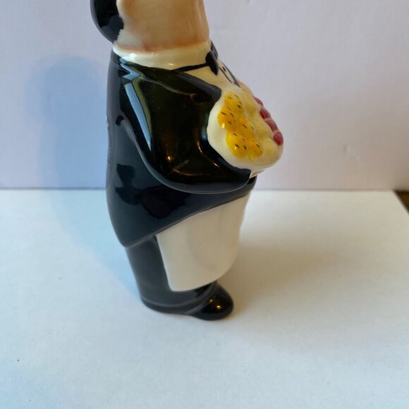 CIC Vintage Ceramic Chef Salt Shaker With Bow Tie & Serving Tray Design - Picture 3 of 6